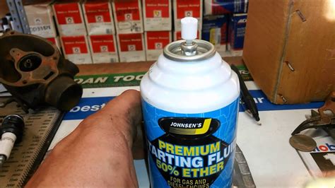 TRACTOR STARTING FLUID / THE RIGHT WAY 